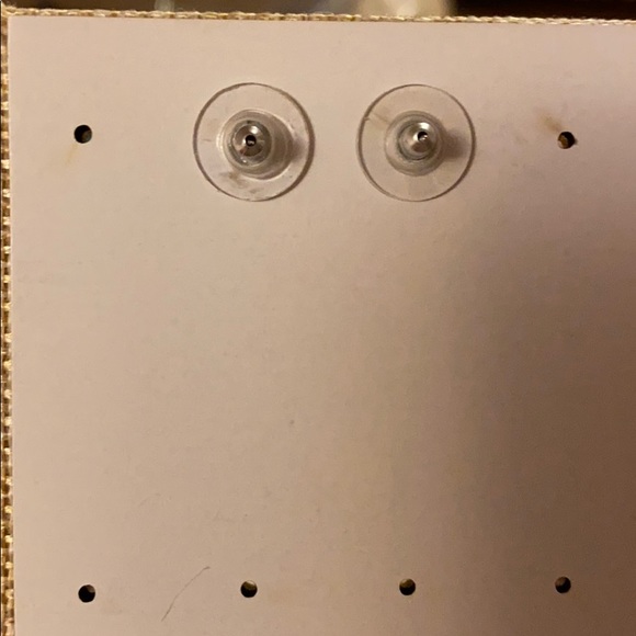 💚2for$18. Earrings, 2 1/2" long. Pierced elegant - Picture 2 of 4